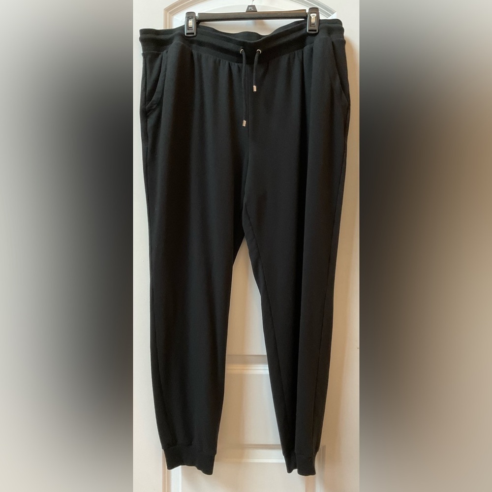 Chico’s Zenergy Joggers